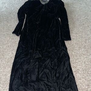 Elegant Black Velvet Dress with Beaded Neckline